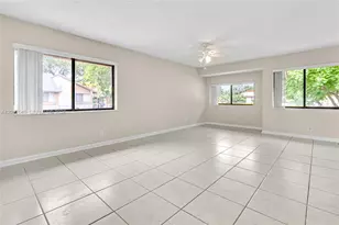 96 Wimbledon Lake Dr, Plantation, FL 33324 - Photo 4