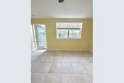 6815 NW 14th St #6815, Plantation, FL 33313 - Photo 2