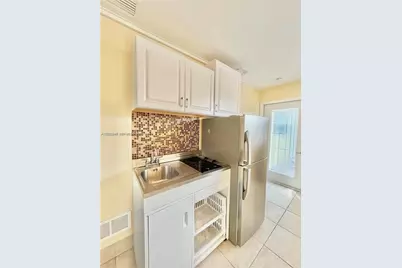 6815 NW 14th St #6815, Plantation, FL 33313 - Photo 4