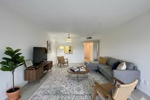 8000 S Colony Cir S, Tamarac, FL 33321 - Photo 2
