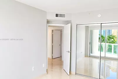 16400 Collins Ave #542, Sunny Isles Beach, FL 33160 - Photo 8