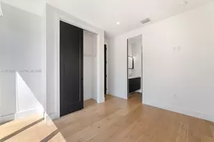 227 NW 39th St, Miami, FL 33127 - Photo 18