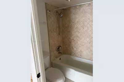 150 Ocean Lane Dr #4B, Key Biscayne, FL 33149 - Photo 26