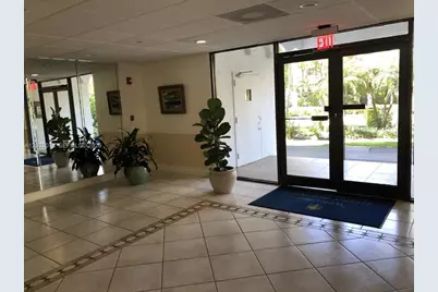 150 Ocean Lane Dr #4B, Key Biscayne, FL 33149 - Photo 2