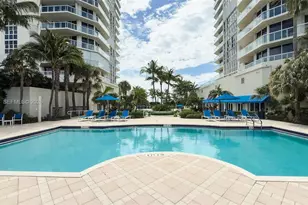 6051 N Ocean Dr, Hollywood, FL 33019 - Photo 32