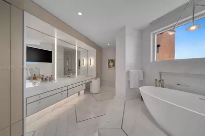 60 Edgewater Dr #TS-D, Coral Gables, FL 33133 - Photo 6