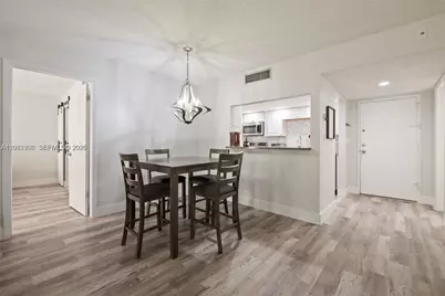 301 Racquet Club Rd #104, Weston, FL 33326 - Photo 4