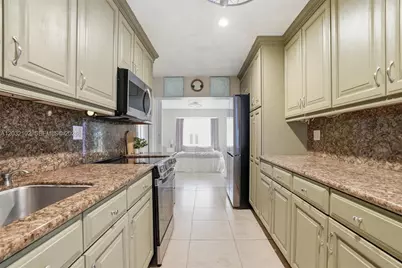 13391 SW 78th St, Miami, FL 33183 - Photo 10