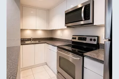 7326 Collins Ave #203, Miami Beach, FL 33141 - Photo 10