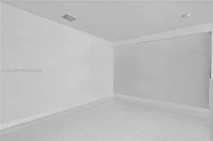 6362 Collins Ave, Miami Beach, FL 33141 - Photo 18