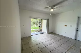 1701 NW 96th Terrace, Pembroke Pines, FL 33024 - Photo 8