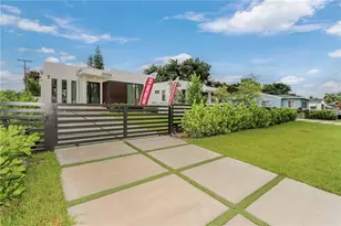 2665 Johnson St, Hollywood, FL 33020 - Photo 1