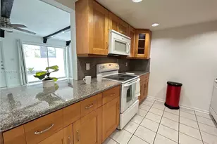 9780 SW 92nd Terrace, Miami, FL 33176 - Photo 18