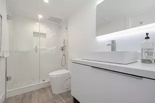 2301 Collins Ave, Miami Beach, FL 33139 - Photo 16