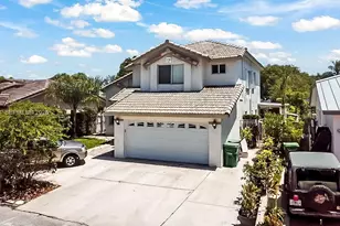 8532 SW 211th Terrace, Cutler Bay, FL 33189 - Photo 4