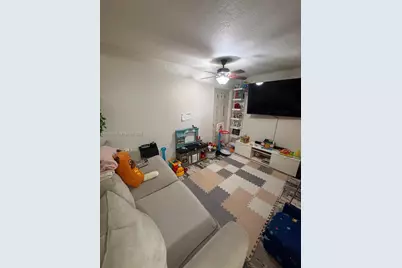 6081 W 24th Ave #102, Hialeah, FL 33016 - Photo 4