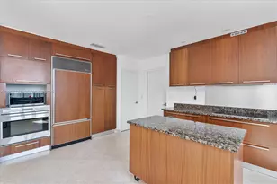 15901 Collins Ave, Sunny Isles Beach, FL 33160 - Photo 24