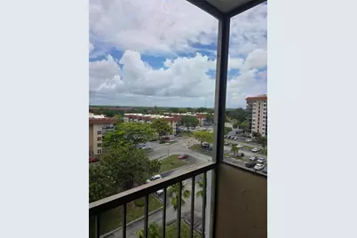 4174 Inverrary Dr #805, Lauderhill, FL 33319 - Photo 1