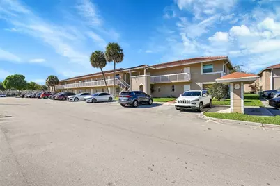 906 Twin Lakes Dr #8-J, Coral Springs, FL 33071 - Photo 1
