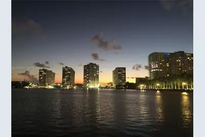 18181 NE 31st Ct #1710, Aventura, FL 33160 - Photo 10
