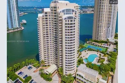 888 Brickell Key Dr #1004, Miami, FL 33131 - Photo 14