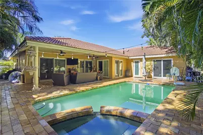 5940 NW 52nd St, Coral Springs, FL 33067 - Photo 36