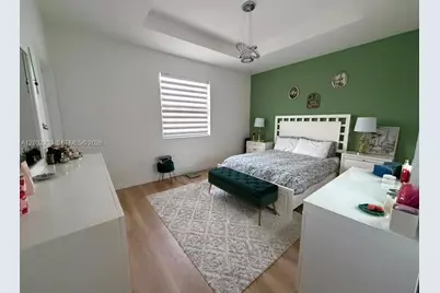 20731 NE 7th Pl #20731, Miami, FL 33179 - Photo 10