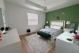 20731 NE 7th Pl, Miami, FL 33179 - Photo 10
