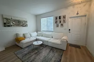 20731 NE 7th Pl, Miami, FL 33179 - Photo 16