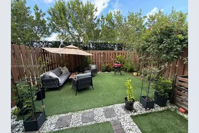 20731 NE 7th Pl #20731, Miami, FL 33179 - Photo 1