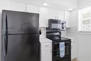 2614 SE 21st Ct, Homestead, FL 33035 - Photo 12