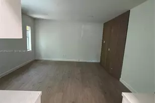 7734 Abbott Ave, Miami Beach, FL 33141 - Photo 4