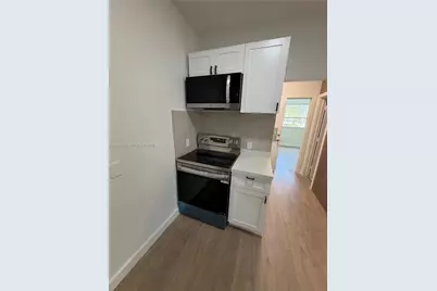 7734 Abbott Ave #101, Miami Beach, FL 33141 - Photo 8