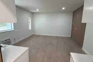 7734 Abbott Ave, Miami Beach, FL 33141 - Photo 12