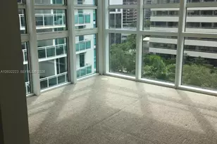 950 Brickell Bay Dr, Miami, FL 33131 - Photo 2