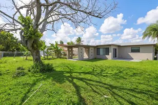 1432 NE 181st St, North Miami Beach, FL 33162 - Photo 24