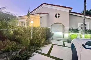 11769 SW 92nd Ln, Miami, FL 33186 - Photo 1