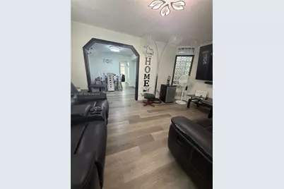 10415 NW 30th Ct, Miami, FL 33147 - Photo 14