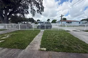 10415 NW 30th Ct, Miami, FL 33147 - Photo 4