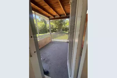 2210 NE 170th St #2220, North Miami Beach, FL 33160 - Photo 10
