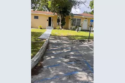 2210 NE 170th St #2220, North Miami Beach, FL 33160 - Photo 14