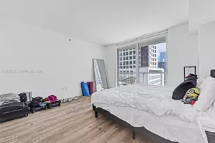 55 SE 6th St, Miami, FL 33131 - Photo 18
