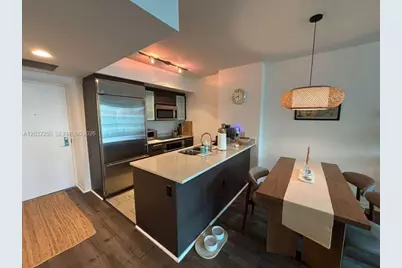 55 SE 6th St #1208, Miami, FL 33131 - Photo 10
