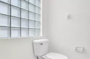 15961 NW 14th Rd, Pembroke Pines, FL 33028 - Photo 26