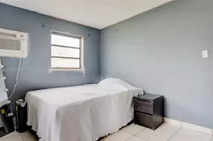 9840 SW 48th St, Miami, FL 33165 - Photo 14