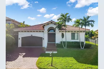 19434 SW 78th Ave, Cutler Bay, FL 33157 - Photo 1