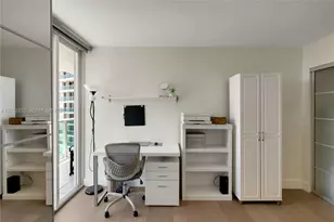 100 Bayview Dr, Sunny Isles Beach, FL 33160 - Photo 20