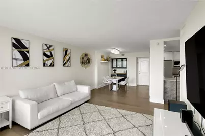 100 Bayview Dr #1008, Sunny Isles Beach, FL 33160 - Photo 12