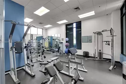 100 Bayview Dr #1008, Sunny Isles Beach, FL 33160 - Photo 44