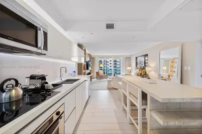 102 24th St #1406, Miami Beach, FL 33139 - Photo 6